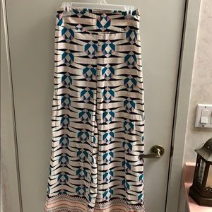 Bar III small baggies with elastic waist long